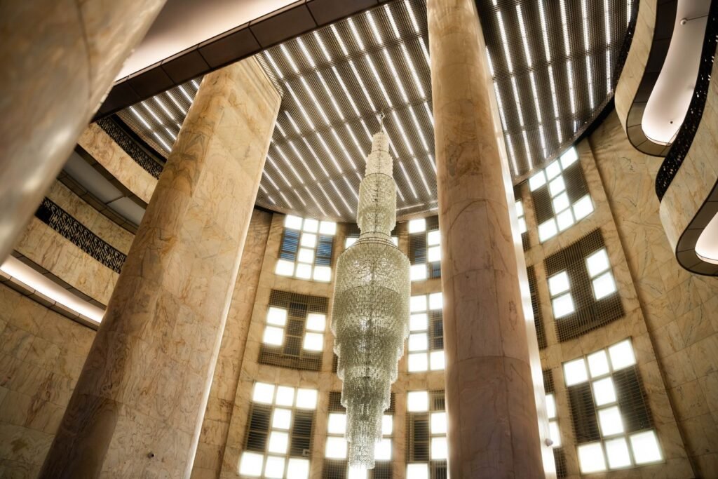 Commercial Atrium — Doha Concept
